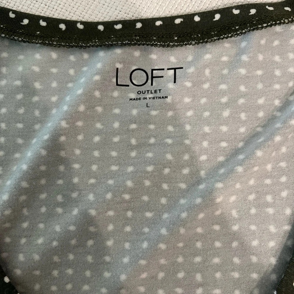 LOFT Outlet Olive Green and Cream Polka Dot Puff Sleeve Top Women’s Size Large - Picture 6 of 7